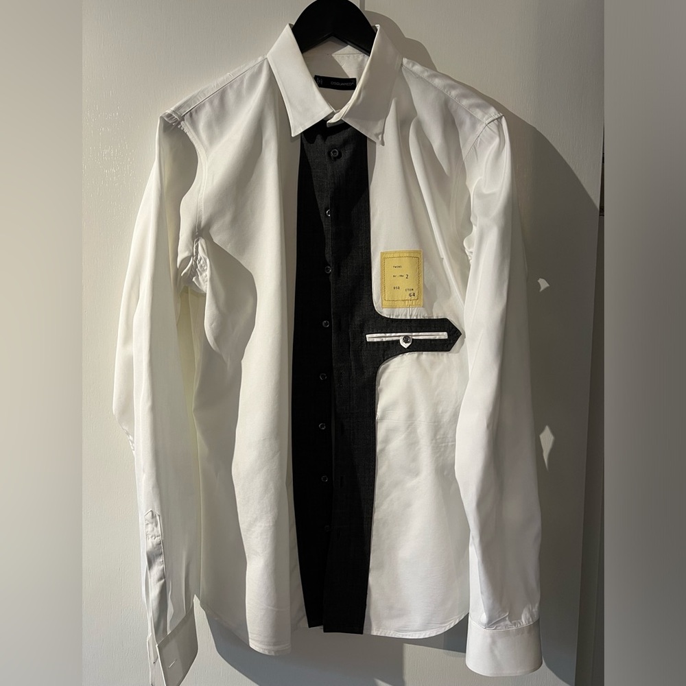 Dsquared2 button up dress shirt. Size 52 Euro